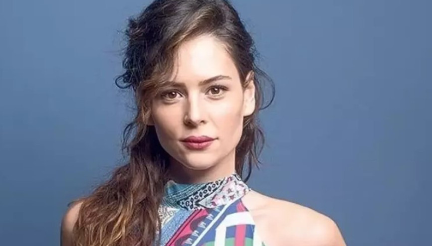 Yıldız Çağrı Atiksoy kimdir, nereli, kaç yaşında Yıldız Çağrı Atiksoy hangi dizilerde ve filmlerde oynadı