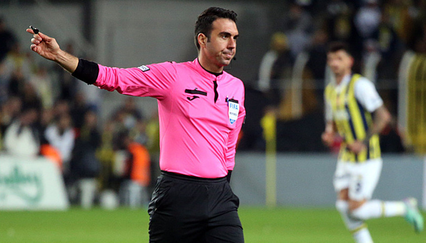 MHK Başkanı İbanoğlu açıkladı Fenerbahçe - Karagümrük maçı VAR kayıtları gerçek mi