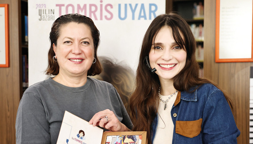 Meriç Aral, Tomris Uyar öyküsü okudu