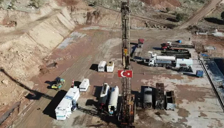 Gabarda bir kuyu daha açıldı İşte günlük üretilen petrol miktarı