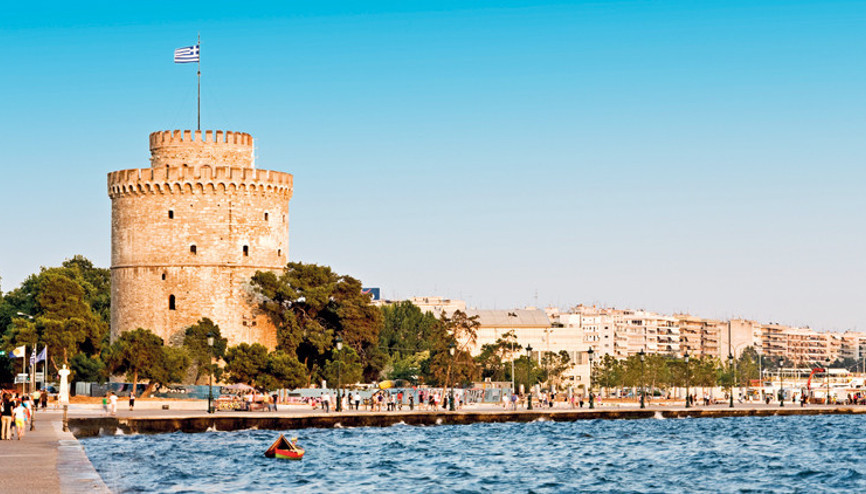 Ege’nin diğer yakasından tanıdık bir şehir