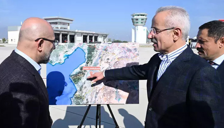 Bakan Uraloğlu Hatay Havalimanında, incelemelerinin ardından açıklama yaptı