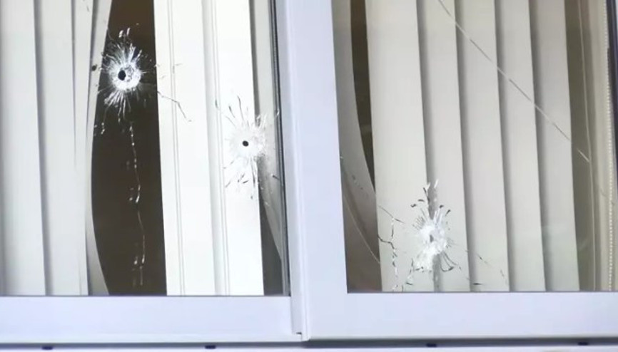 Sarıyerde güzellik mekezine silahlı saldırı