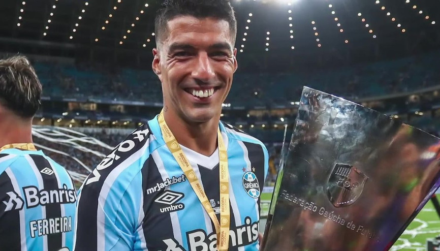 Luis Suarez, Gremio’ya veda etti 32 maçta 26 gol katkısı...