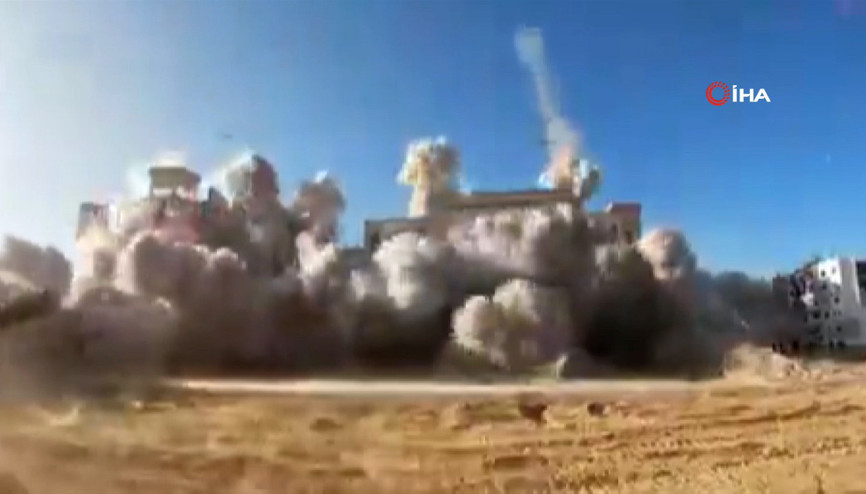 İsrail, Gazze Şeridi’ndeki adliye binasını havaya uçurdu