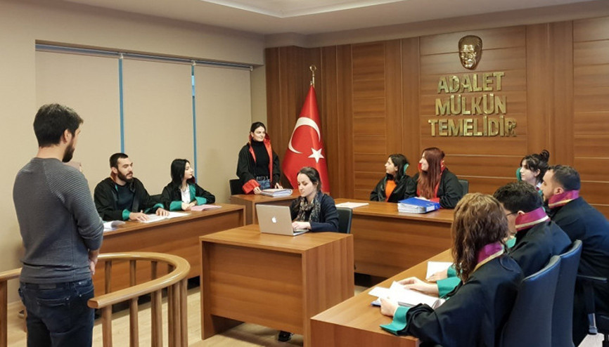 Adalet önlisans programları dönüştürülüyor