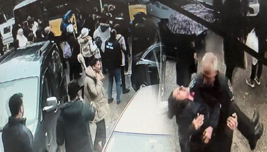 İETT otobüsünde ortalık karıştı: Kadın yolcu bayıldı... Araçtan inip polis diye bağırdılar İETT otobüsünde ortalık karıştı: Kadın yolcu bayıldı... Araçtan inip polis diye bağırdılar