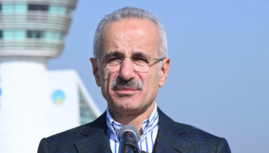 Uraloğlu açıkladı: Havayoluyla seyahat eden yolcu sayısı 199 milyonu geçti Uraloğlu açıkladı: Havayoluyla seyahat eden yolcu sayısı 199 milyonu geçti