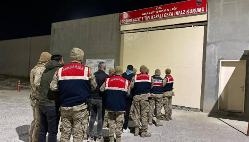 Ağrı’da altın hırsızları yakalandı