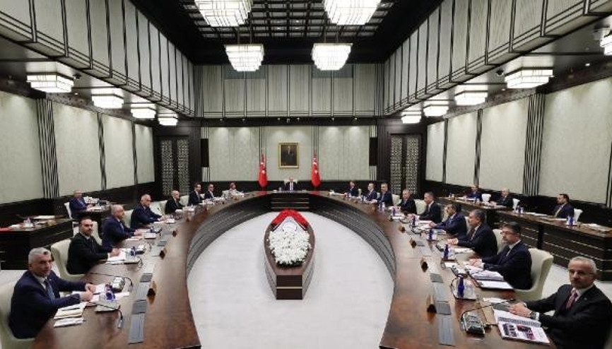 KABİNE TOPLANTISI KARARLARI 6 ARALIK 2023 | Kabine Toplantısı sonrası Cumhurbaşkanı Erdoğandan açıklama Asgari ücret ne kadar olacak KABİNE TOPLANTISI KARARLARI 6 ARALIK 2023 | Kabine Toplantısı sonrası Cumhurbaşkanı Erdoğandan açıklama Asgari ücret ne kadar olacak
