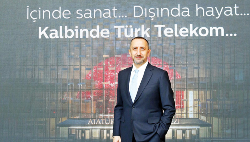 Büyük bir yabancı ortakla Türkiye’ye yatırım sinyali... Türk Telekom iki ay içinde imzaya hazırlanıyor