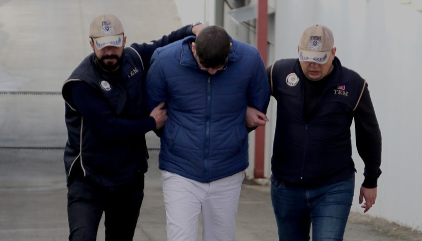 7 yıldır aranıyordu... FETÖ üyesi, Adanada yakalandı