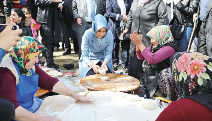 Topluma dokunan adımlar