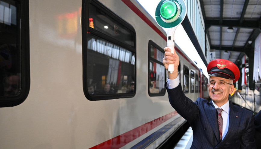 Turistik Doğu Ekspresi seferlerine başladı