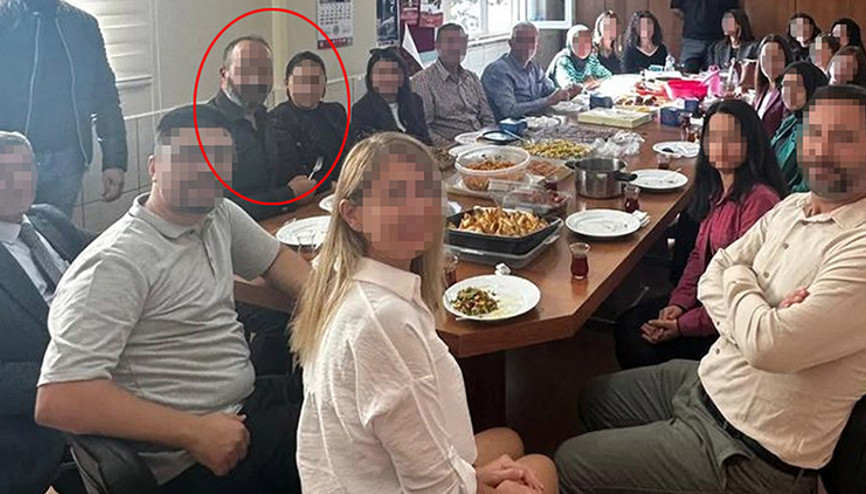 Öğretmenler odasında skandal fotoğraf Okul müdürünün pes dedirten yasak aşkı: Önce öğretmenle sonra veliyle ilişki yaşadı