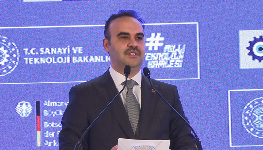 Bakan Kacır: Avrupanın bir numaralı güneş paneli üreticisiyiz