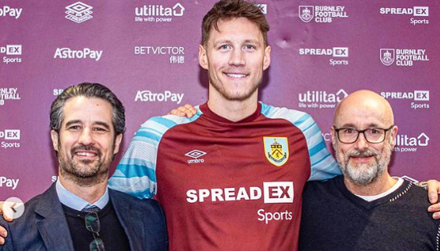 Wout Weghorstun menajeri Simon Cziommer, Fenerbahçe - Spartak Trnava maçını izledi