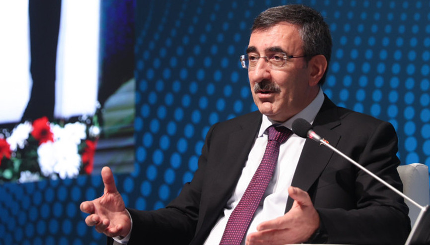 Son dakika haberi Cumhurbaşkanı Yardımcısı Yılmaz oran verdi İşte memur ve emeklisi için beklenen zam Son dakika haberi Cumhurbaşkanı Yardımcısı Yılmaz oran verdi İşte memur ve emeklisi için beklenen zam