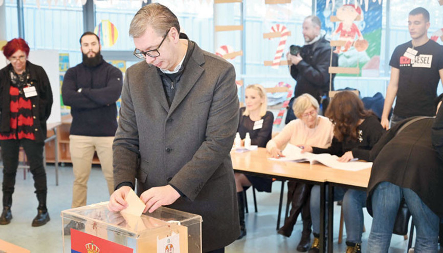 Sırbistan sandık başında