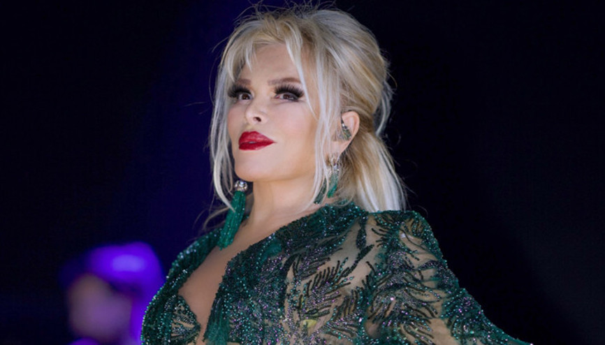 Ajda Pekkan: Çocukların ölmediği bir yıl diliyorum