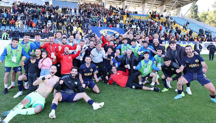 Menemen FK, Yılmaz Vural ile bir başka