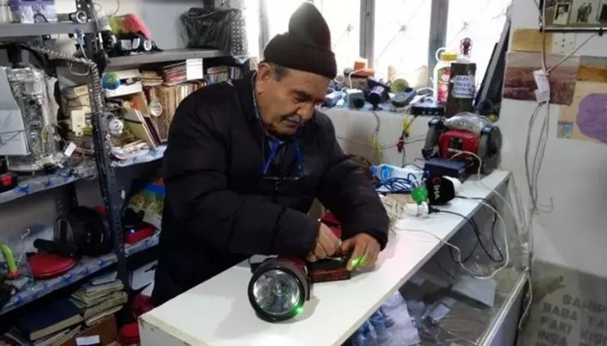 Yozgatta 67 yaşındaki elektrik ustası, YHT hatları için lazerli anti güvenlik sistemi oluşturdu