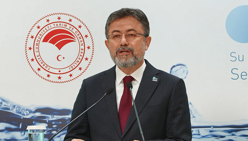 Bakan açıkladı: Yılbaşı ürünlerine denetim geliyor Bakan açıkladı: Yılbaşı ürünlerine denetim geliyor