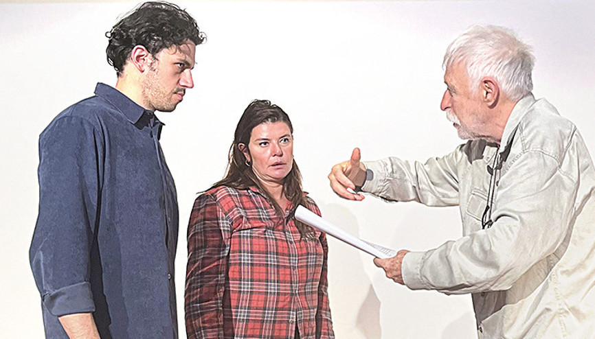 Kürk Mantolu Madonna 16 Ocak’ta sahnede