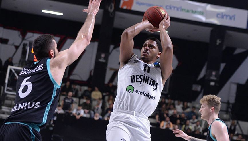 Beşiktaş Emlakjet 8. galibiyetini aldı