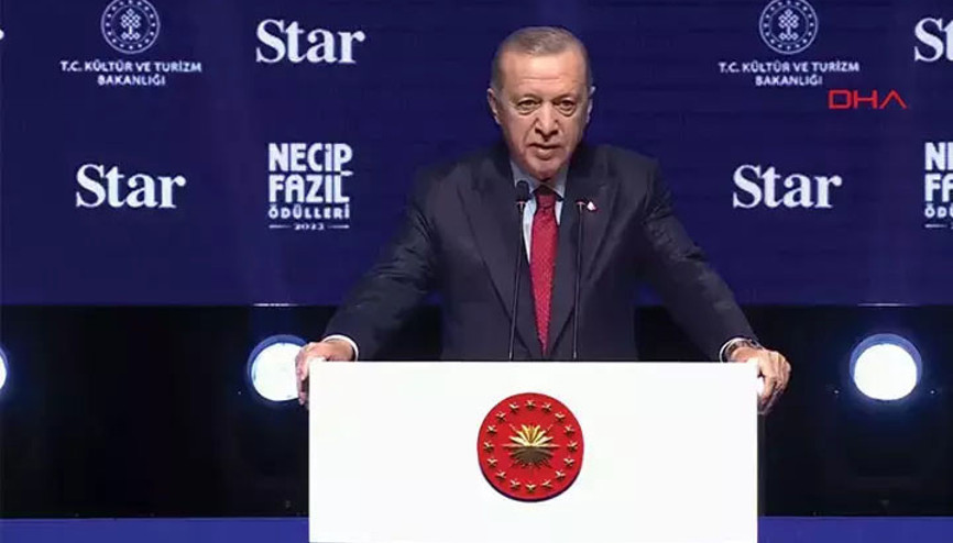 Cumhurbaşkanı Erdoğan: Yeniden açılması Necip Fazılın hedefiydi, Ayasofyayı açma şerefine eriştik