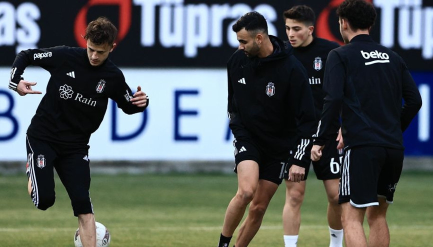 Beşiktaşın Kasımpaşa kadrosu açıklandı Rachid Ghezzal...