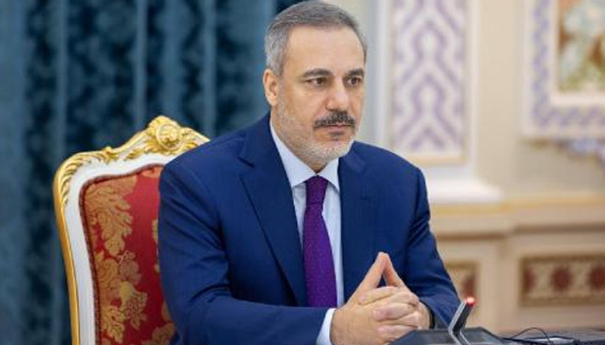 Bakan Fidandan Tacikistanda kritik temaslar