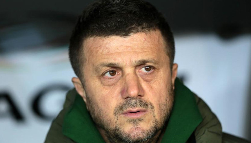 Fenerbahçeye 7 golle kaybeden Konyasporda Hakan Keleşten istifa sinyali