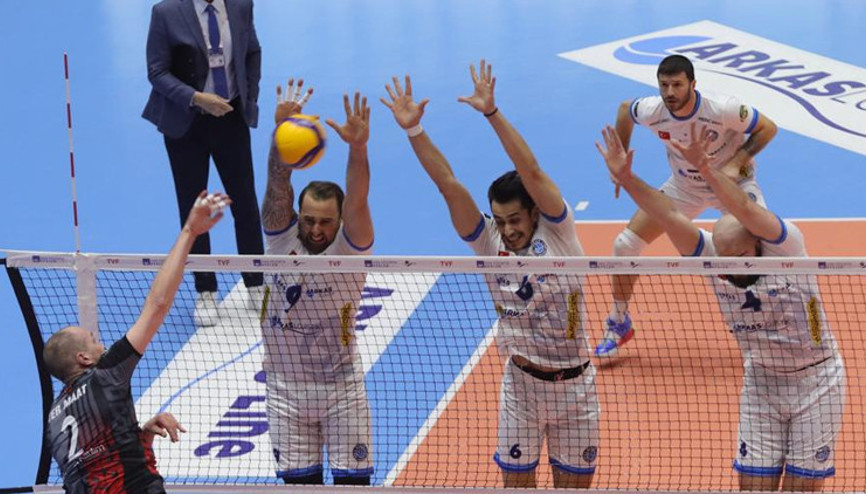 Arkas Spor, Ziraat Bankkarta set vermedi