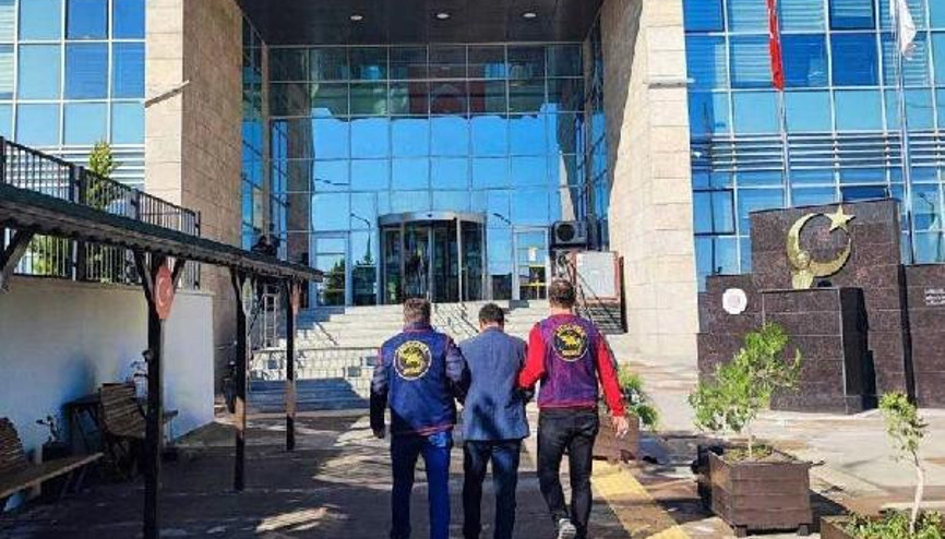 Mersinde aranan 398 kişi yakalandı, 20si tutuklandı