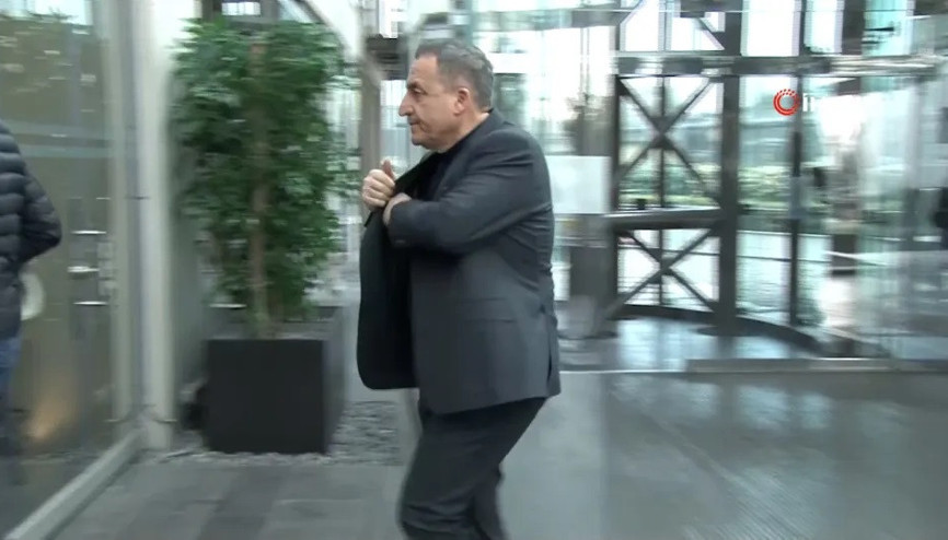 Faruk Koca, Kulüpler Birliği Vakfı toplantısına katıldı Helalleşmek istedim