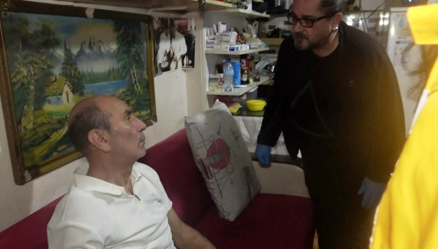 İş yerinde hareketsiz bulundu... İlk sözleri, Ben ölmedim mi oldu