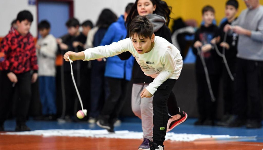 Okulun son haftasında bilimsel, kültürel ve sportif çalışmalar