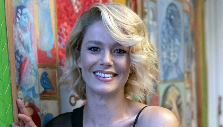 Burcu Biricikten güzel haber geldi 3.5 aylık hamileyim