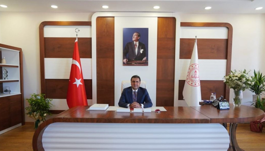 İstanbul İl Milli Eğitim Müdürü Murat Mücahit Yentür kimdir, kaç yaşında, hangi görevlerde bulundu İstanbul İl Milli Eğitim Müdürü Murat Mücahit Yentür kimdir, kaç yaşında, hangi görevlerde bulundu