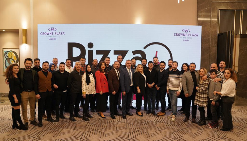 PİZZA TIME BAYİLERİ BULUŞTU