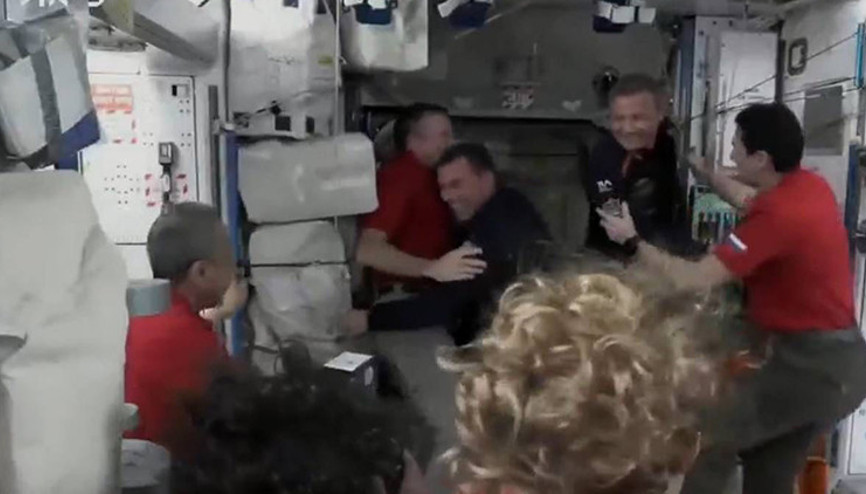 Uzay yolculuğunda tarihi gün Alper Gezeravcı’nın bulunduğu kapsül istasyona kenetlendi