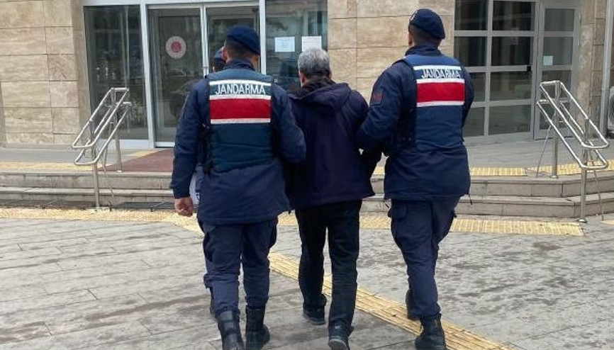 5 yıl hapis cezasıyla aranan hükümlü yakalandı 5 yıl hapis cezasıyla aranan hükümlü yakalandı