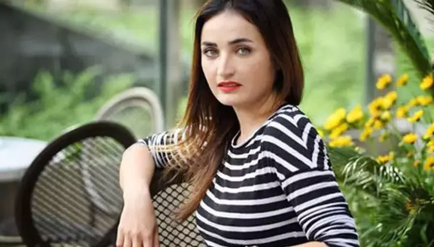 Kardeşlerim Şengül öldü mü, Fadik Sevin Atasoy diziden ayrıldı mı Kardeşlerim dizisi oyuncu kadrosunda üzen ayrılık