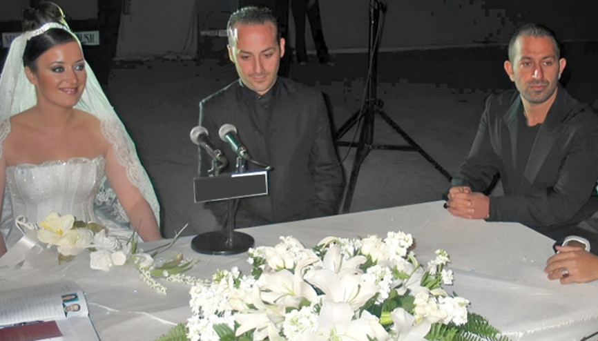 2004 yılında nikah masasına oturmuşlardı... Tanıştığımız gün evlenmeye karar verdik