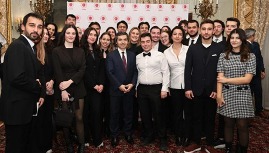 İngiltere’deki Türk öğrenciler ve iş insanları buluştu