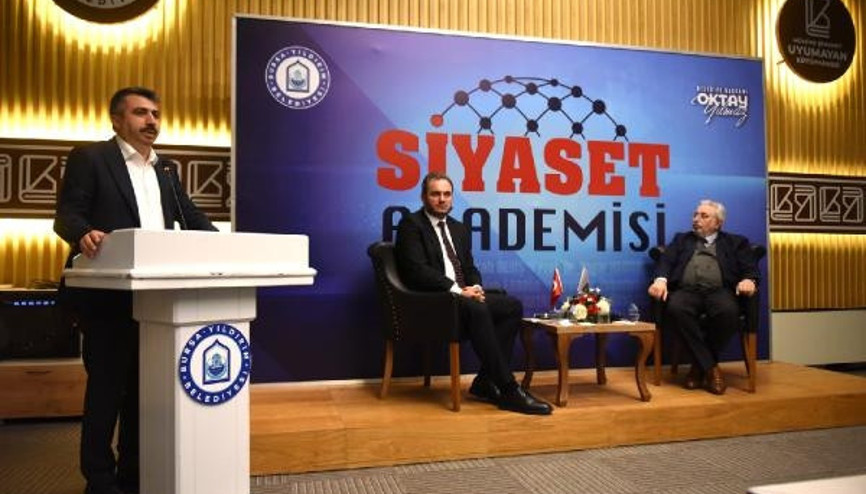 Yıldırım Siyaset Akademisi başladı Yıldırım Siyaset Akademisi başladı