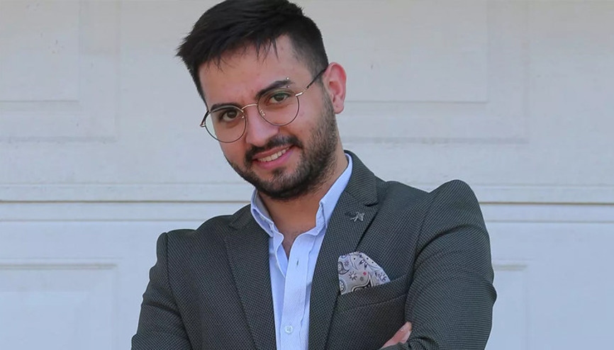 Kadir Ezildi dedesi ile ilgili acı haberi paylaştı Kadir Ezildinin dedesi İsmet Kaplan öldü mü, neden öldü, hastalığı neydi