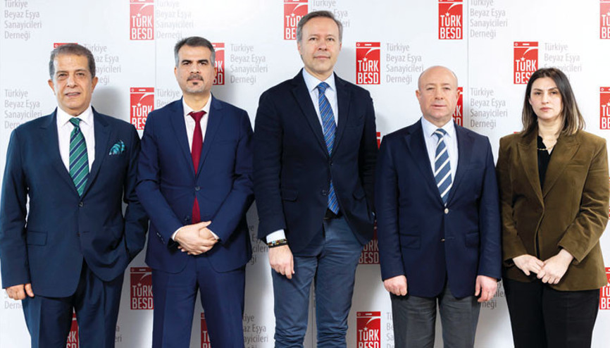 İhracattaki düşüşü iç pazar dengeledi