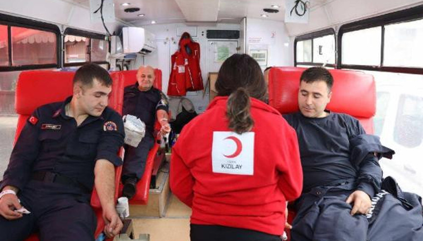 Jandarmadan Birbirimize Candan Bağlıyız Kampanyasına destek